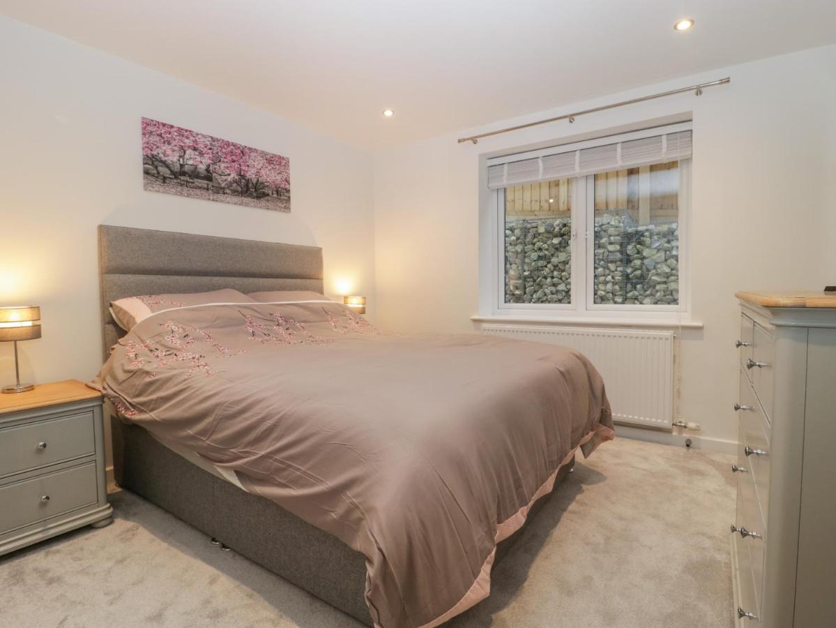 Апартаменты Flat 2, 38 Preston Road Уэймут Экстерьер фото